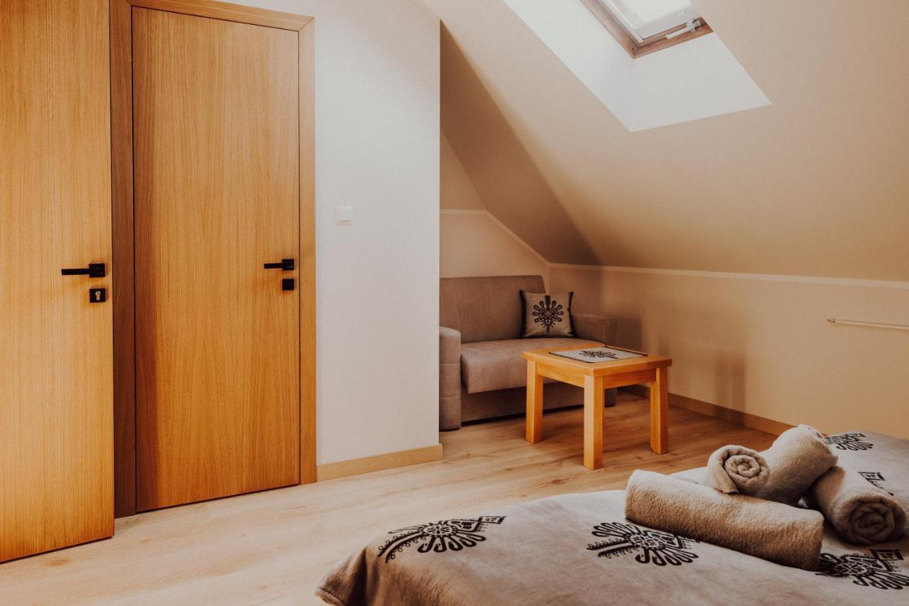 Pod Lubaniem Apartment *